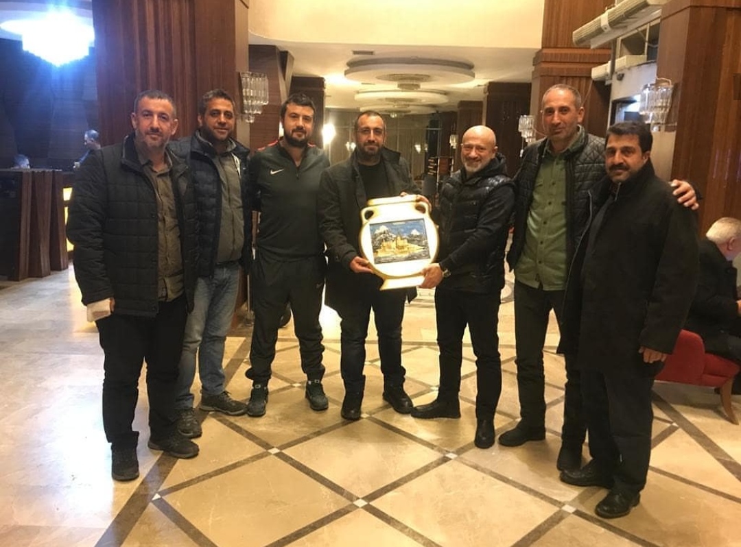 Ağrı 1970 Spor yöneticileri takımımızı ziyaret etti.